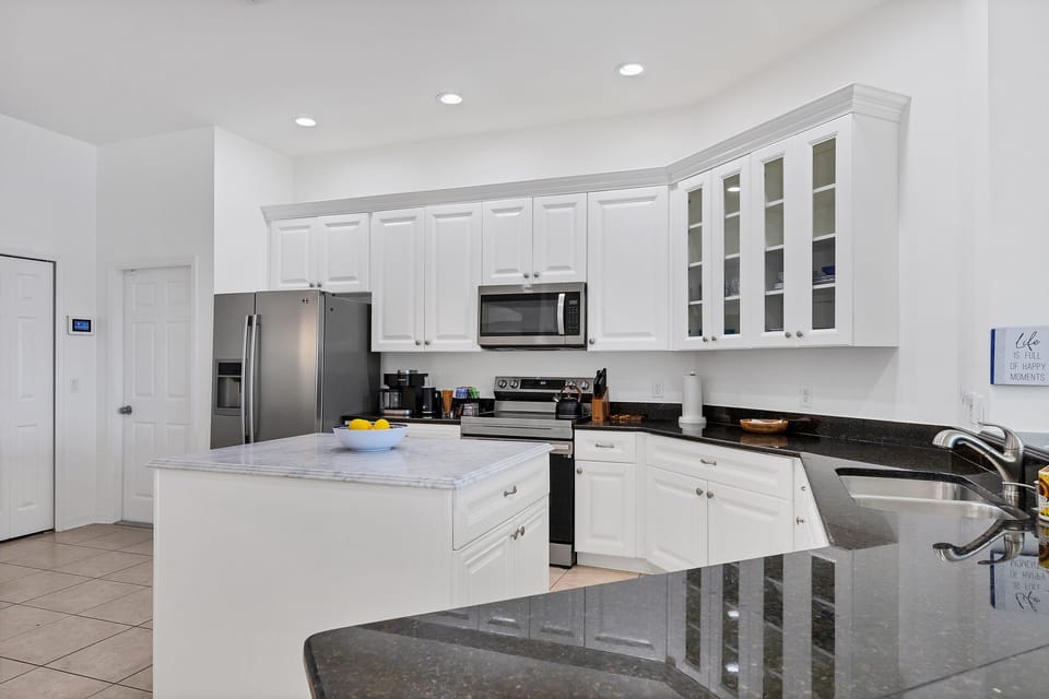 High-quality appliances you need to prepare your sumptuous meals.