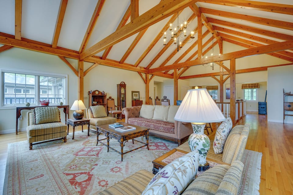 Williamstown Vacation Rental | 3BR | 3BA | Stairs Required | 3,600 Sq Ft