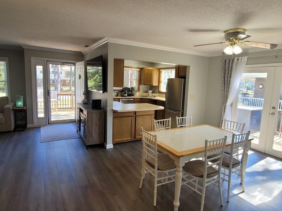 You will love the space!