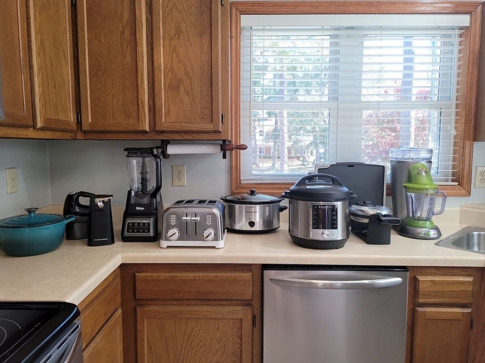 All the kitchen gadgets you could need provided!