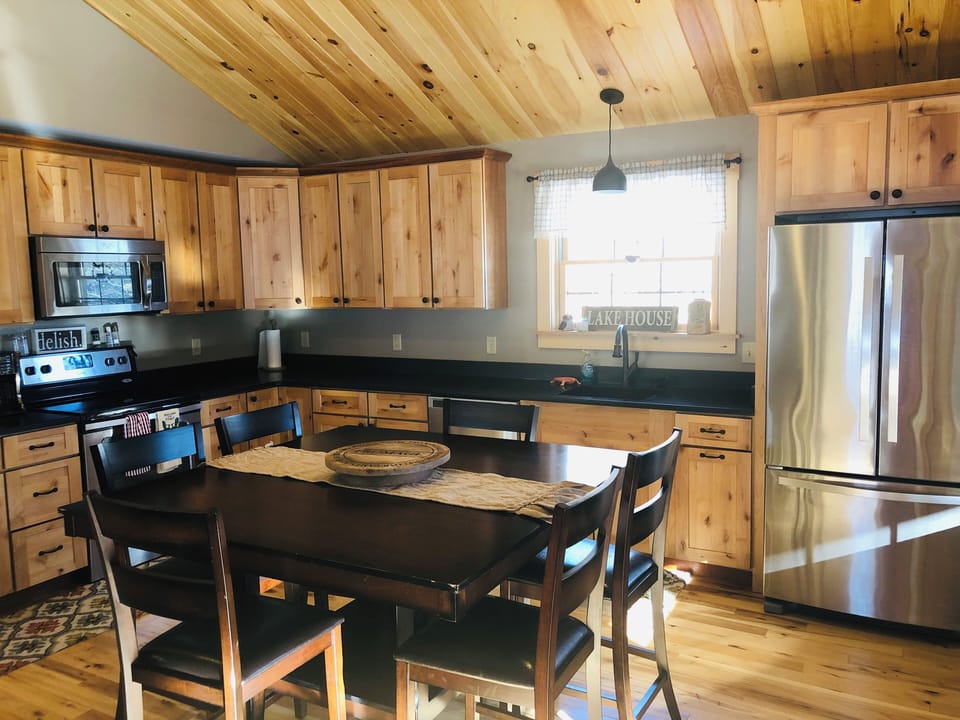 Main Floor kitchen