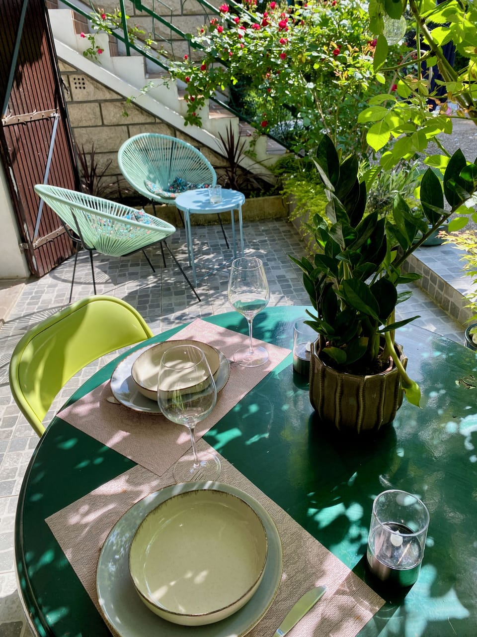 Outdoor dining