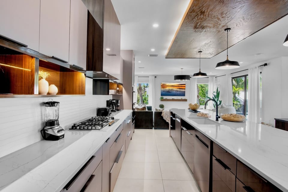 Fully Equipped Kitchen with Appliances