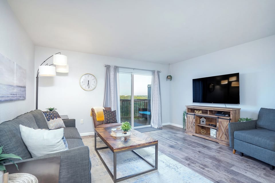 Create unforgettable moments with loved ones in our welcoming condo! Gather 'round the table for epic board game showdowns or cozy up for a movie night extravaganza.
