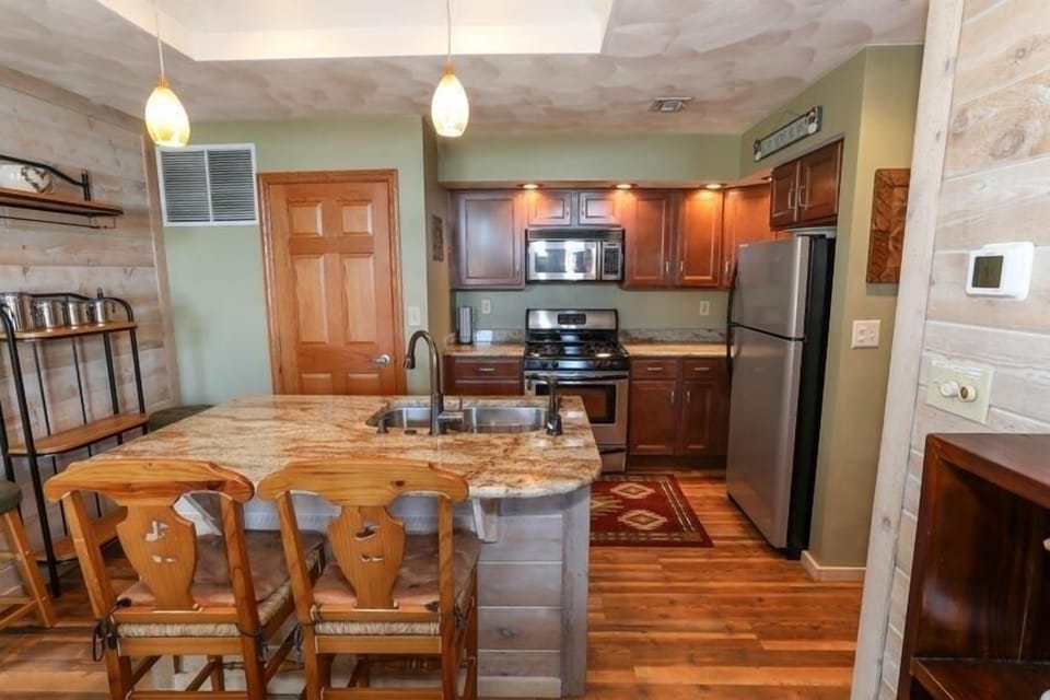 Indoors, Kitchen, Refrigerator, Sink, Sink Faucet