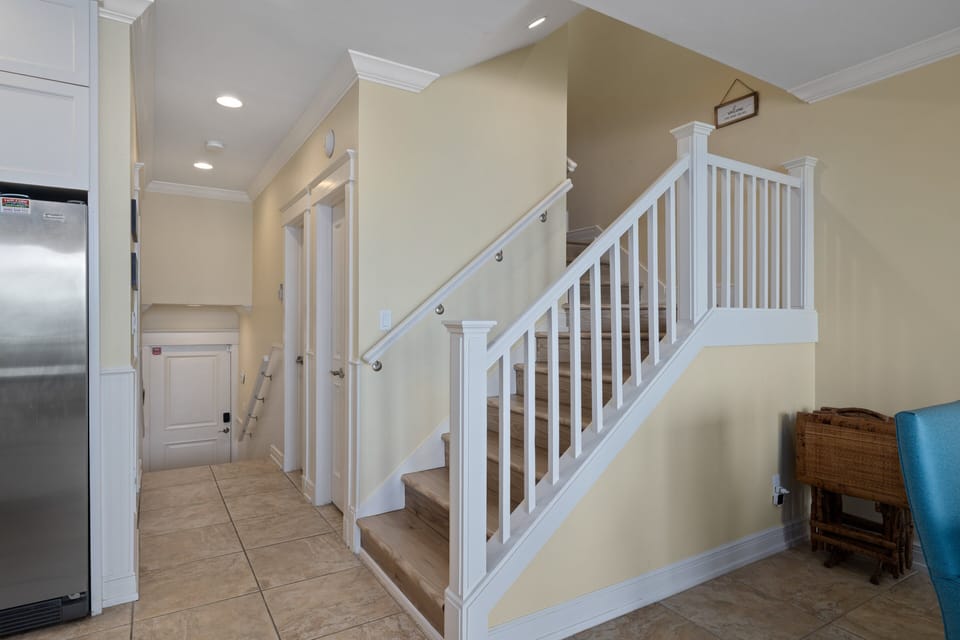 Ground floor landing