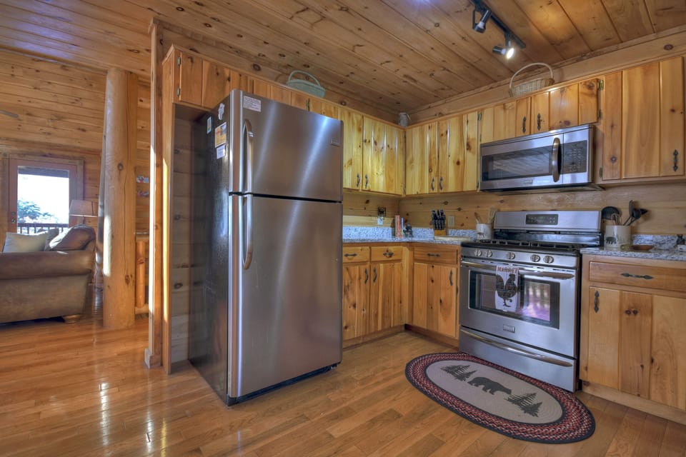 Fully Stocked Kitchen  - Appalachian View - Blue Ridge, GA