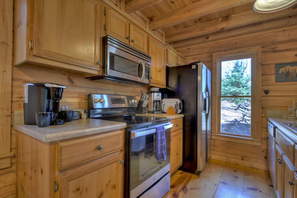 AJ's Lakehouse - Brew A Cup Of Hot Coffee Or Chocolate With The Keurig At This North Georgia Mountain Cabin Rental