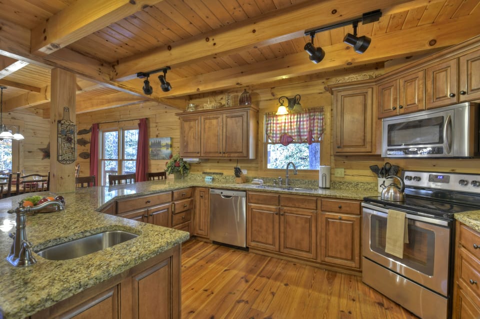 Spacious Kitchen for Family Meals
