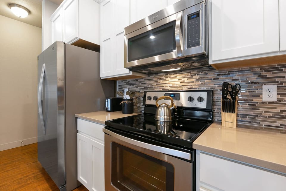 Chef's Kitchen | Stainless Steel Appliances