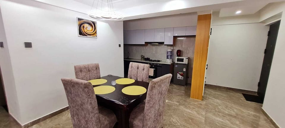 Dininng Area