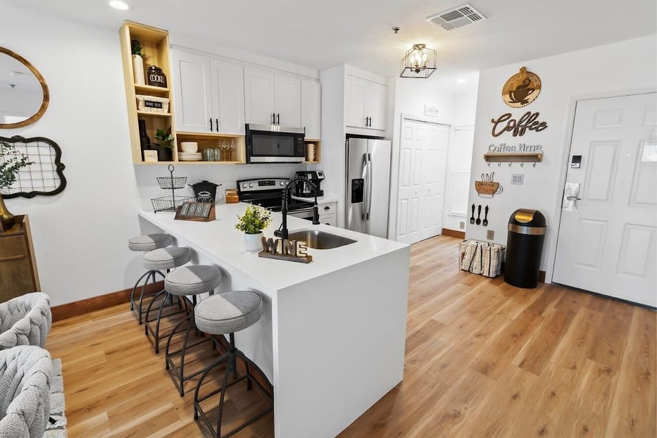 BREAKFAST BAR  FOR QUICK MEALS