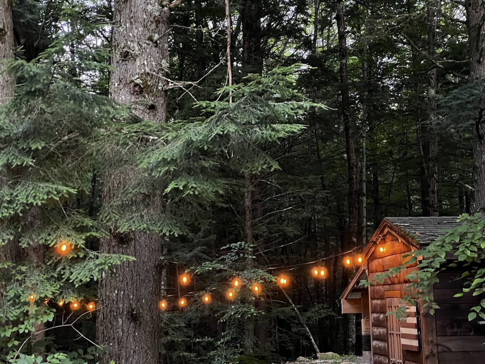 Wolf Lodge Fryeburg Outdoor Lights