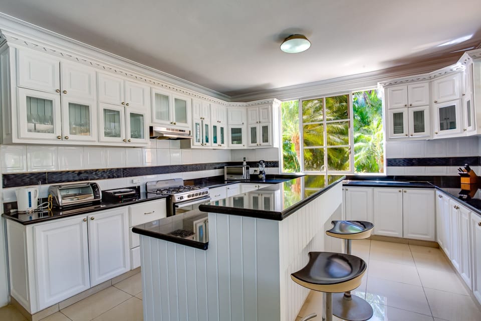 Gourmet Kitchen