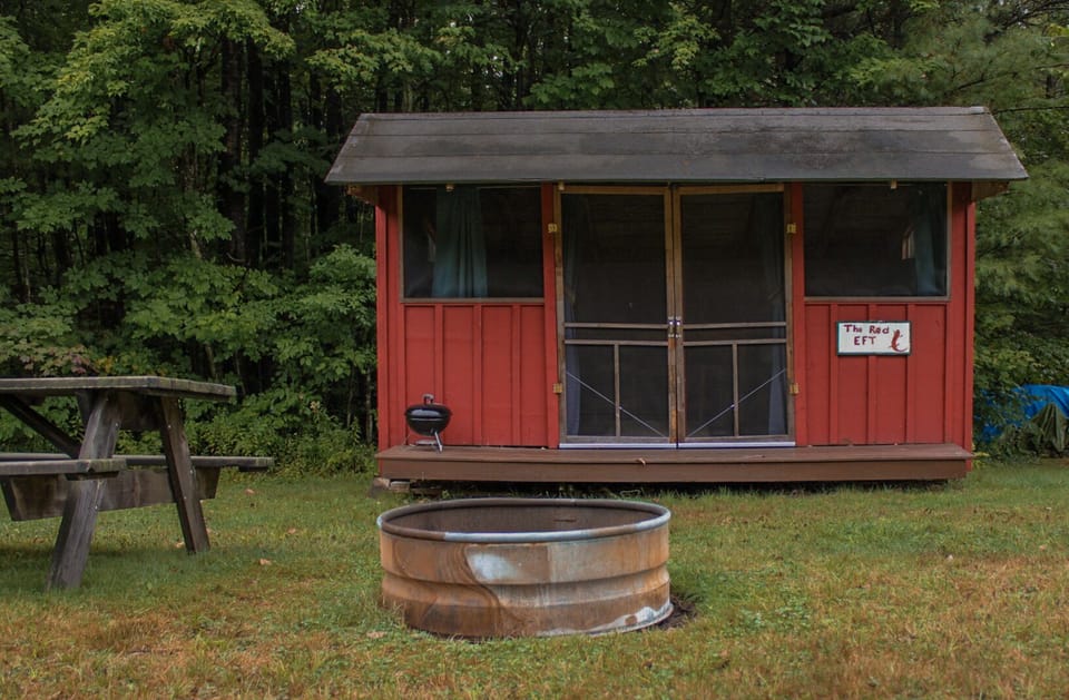 The Red Eft Rustic Cabin
