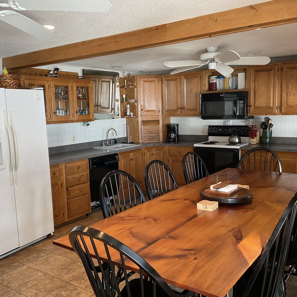Kitchen 2
