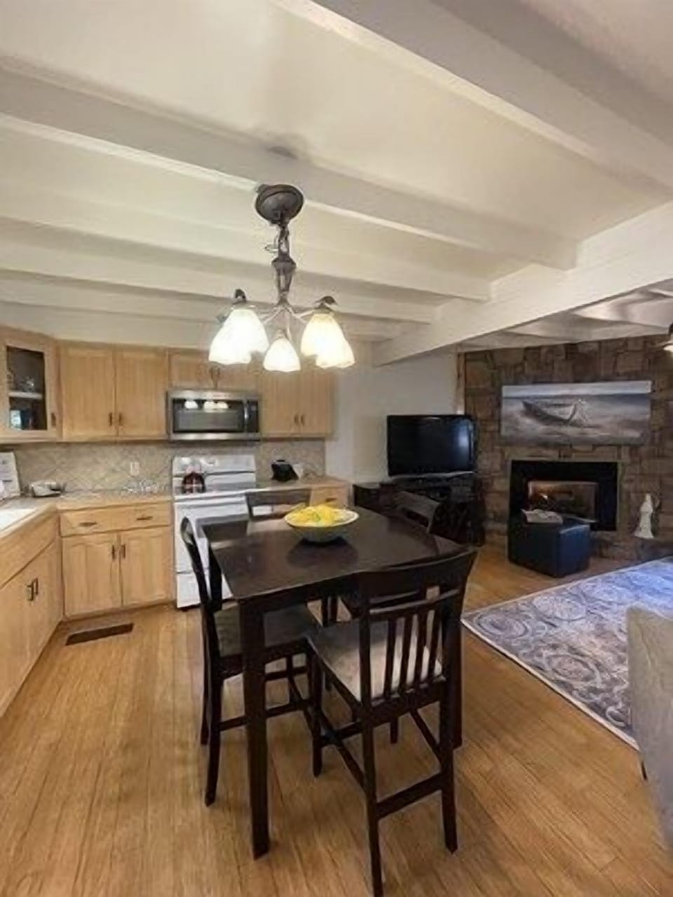 Dining Table, Furniture, Table, Dining Room, Indoors