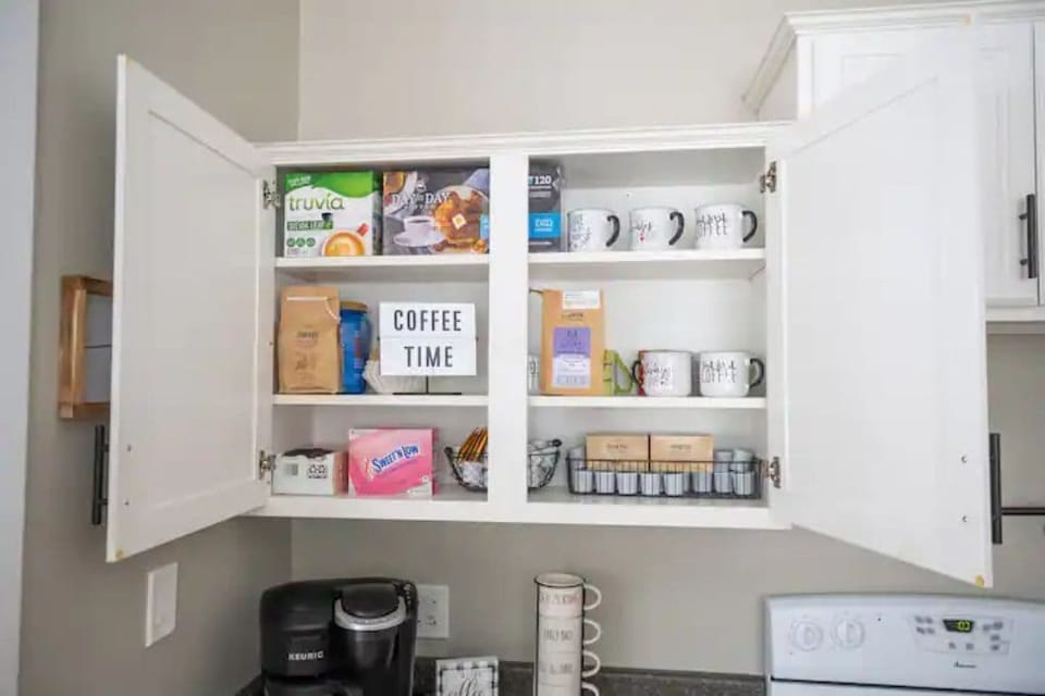 Coffee Station with Duo Keurig 12 cup coffee maker plus Single K-pod option. 