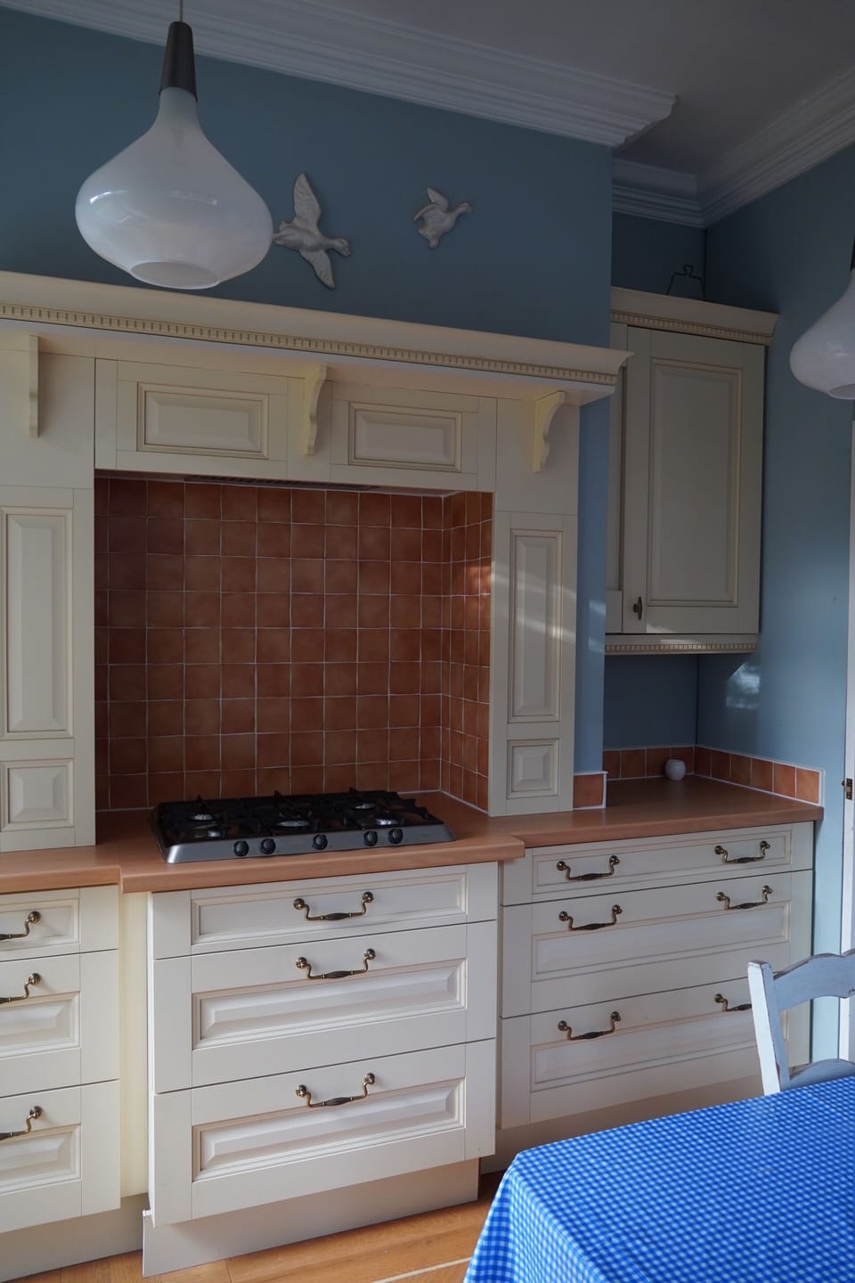 COACH HOUSE SEPEARTE KITCHEN G12 9NP