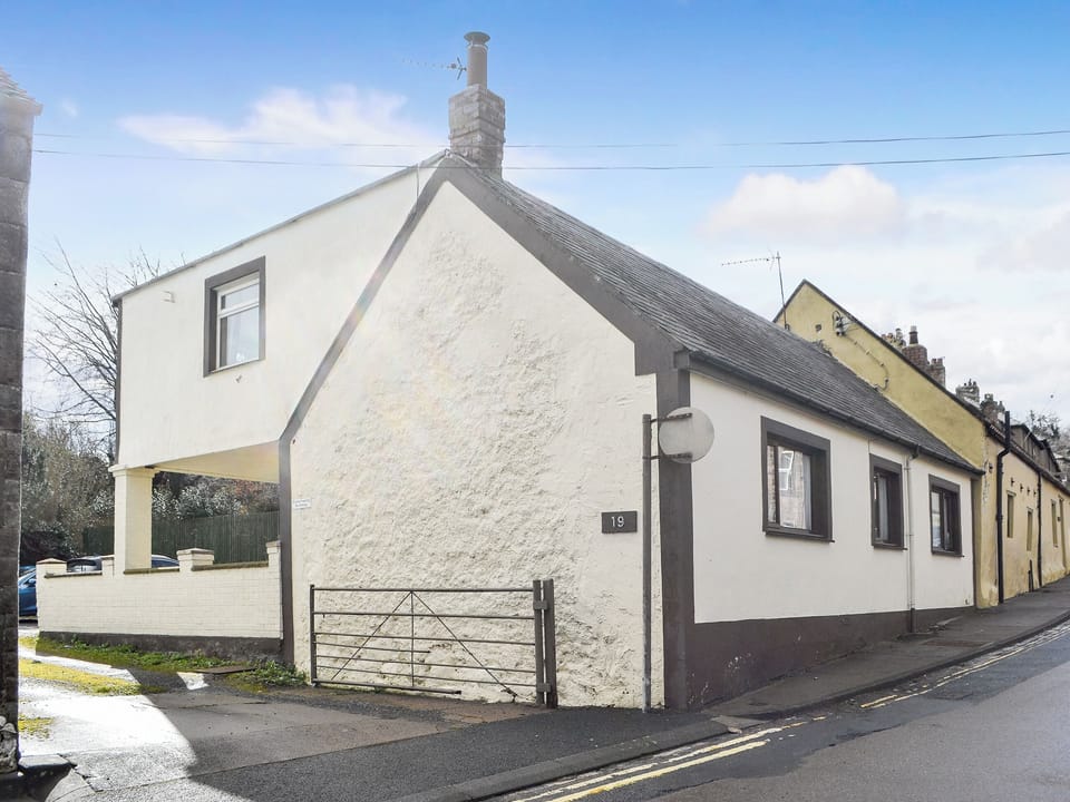 Exterior | Thistle Dee, Wooler