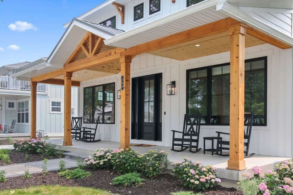 Welcome to ExpERIEnce! Located just steps from South Beach in South Haven. Newly constructed in 2023.