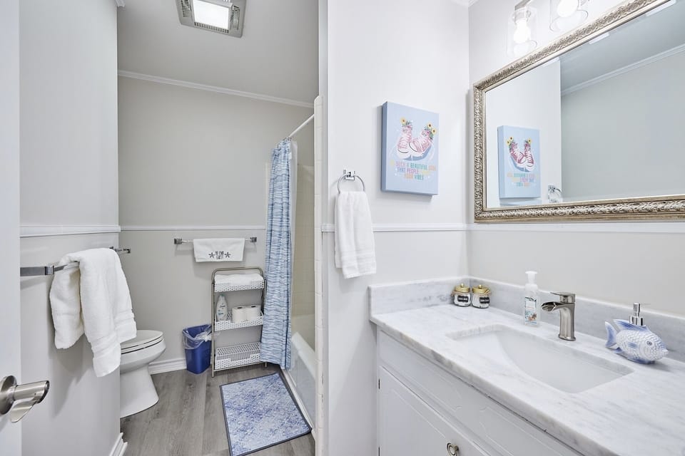 Second Full bathroom on top floor