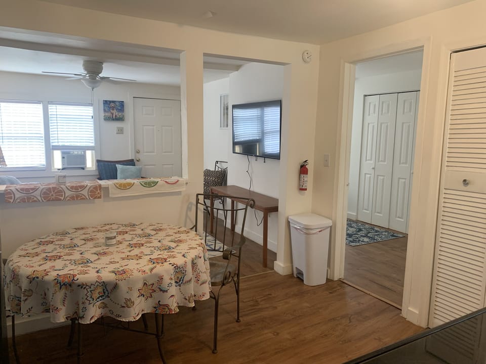 Indoors, Floor, Flooring, Dining Room, Dining Table