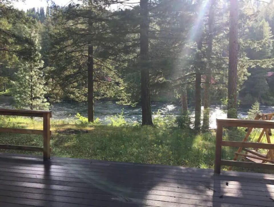 Wenatchee River in Spring