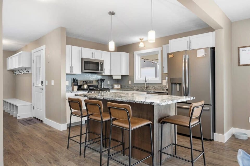 Kitchen Island Seating