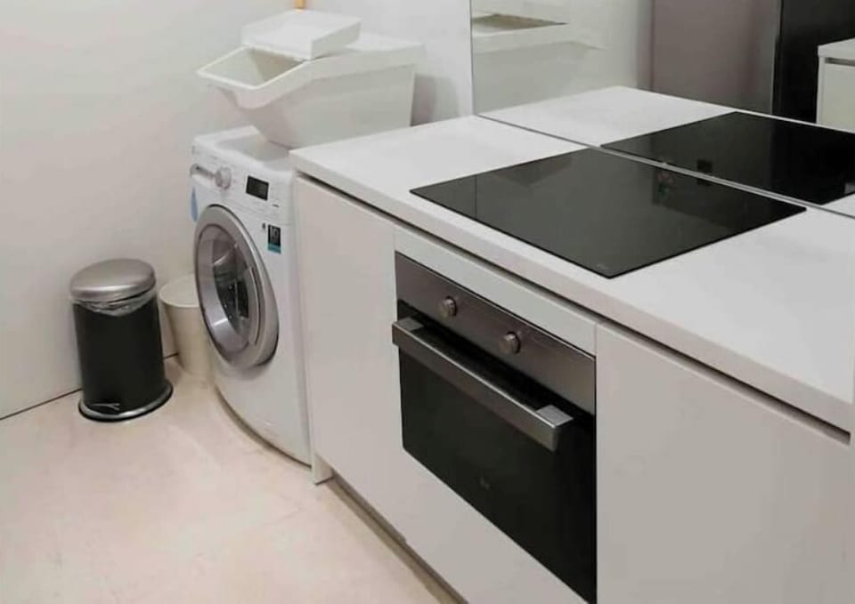 Kitchen - Electrical Stove & Washing Machine & Microwave