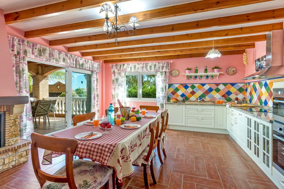 Villa Trebol image