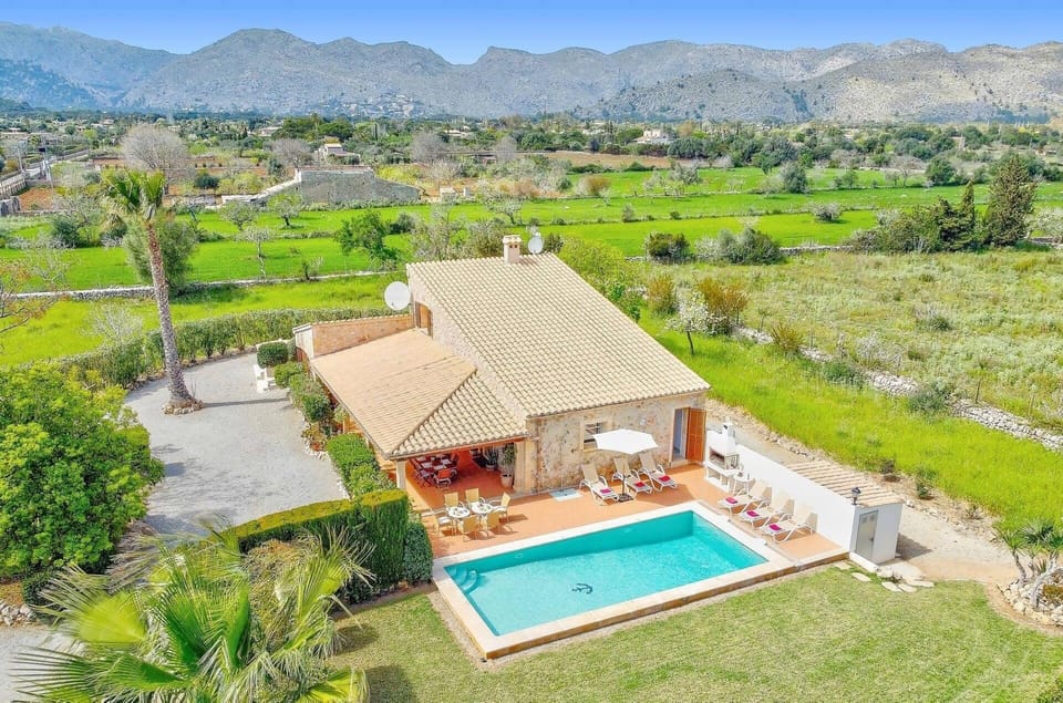 Villa Almadravet image