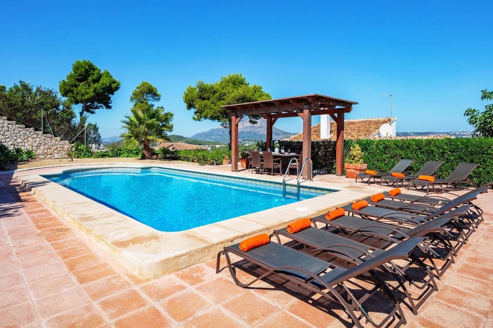 Villa Balconet image