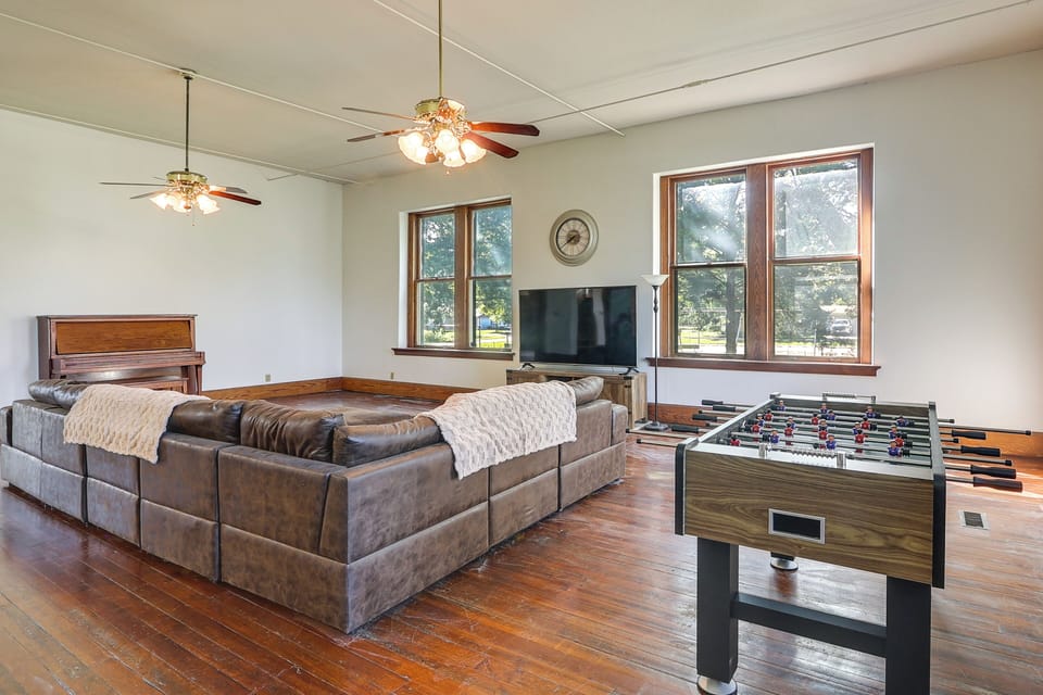 Living Area | Smart TV | Piano | Foosball Table