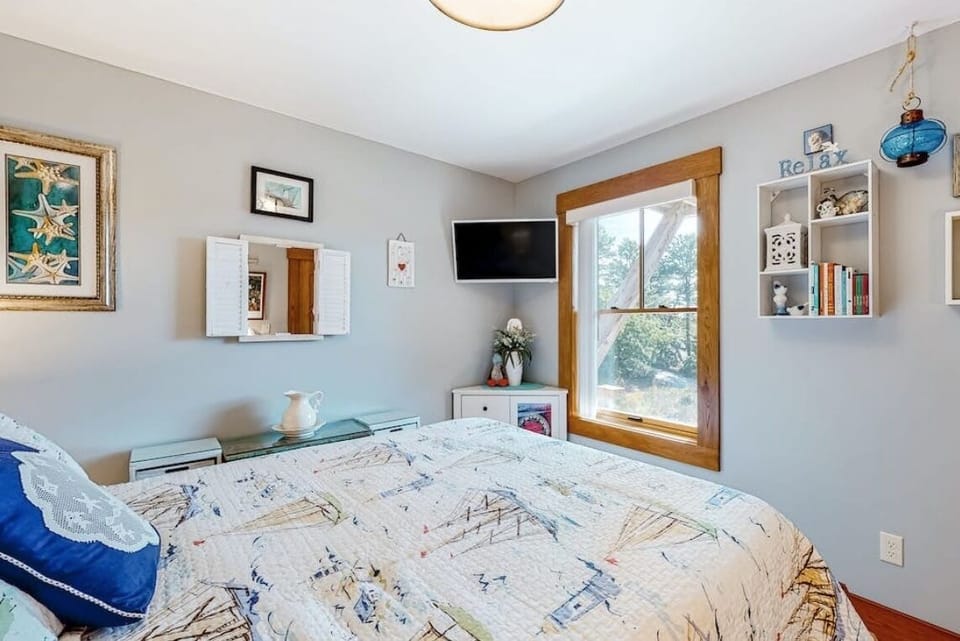 Enjoy watching TV or a movie while relaxing in bed