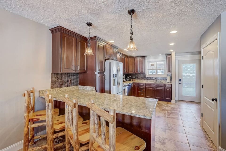 Breakfast bar