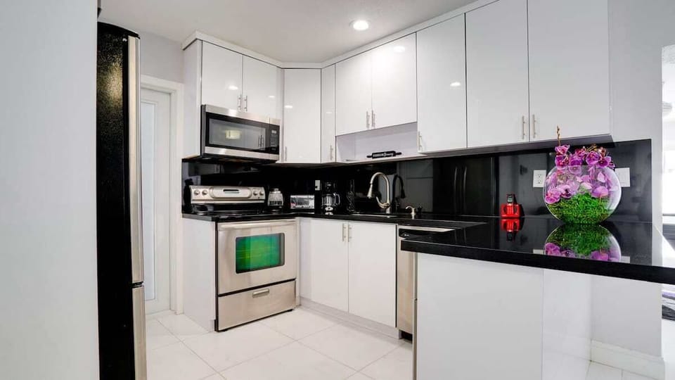 Fully equipped kitchen with complete set of cookware