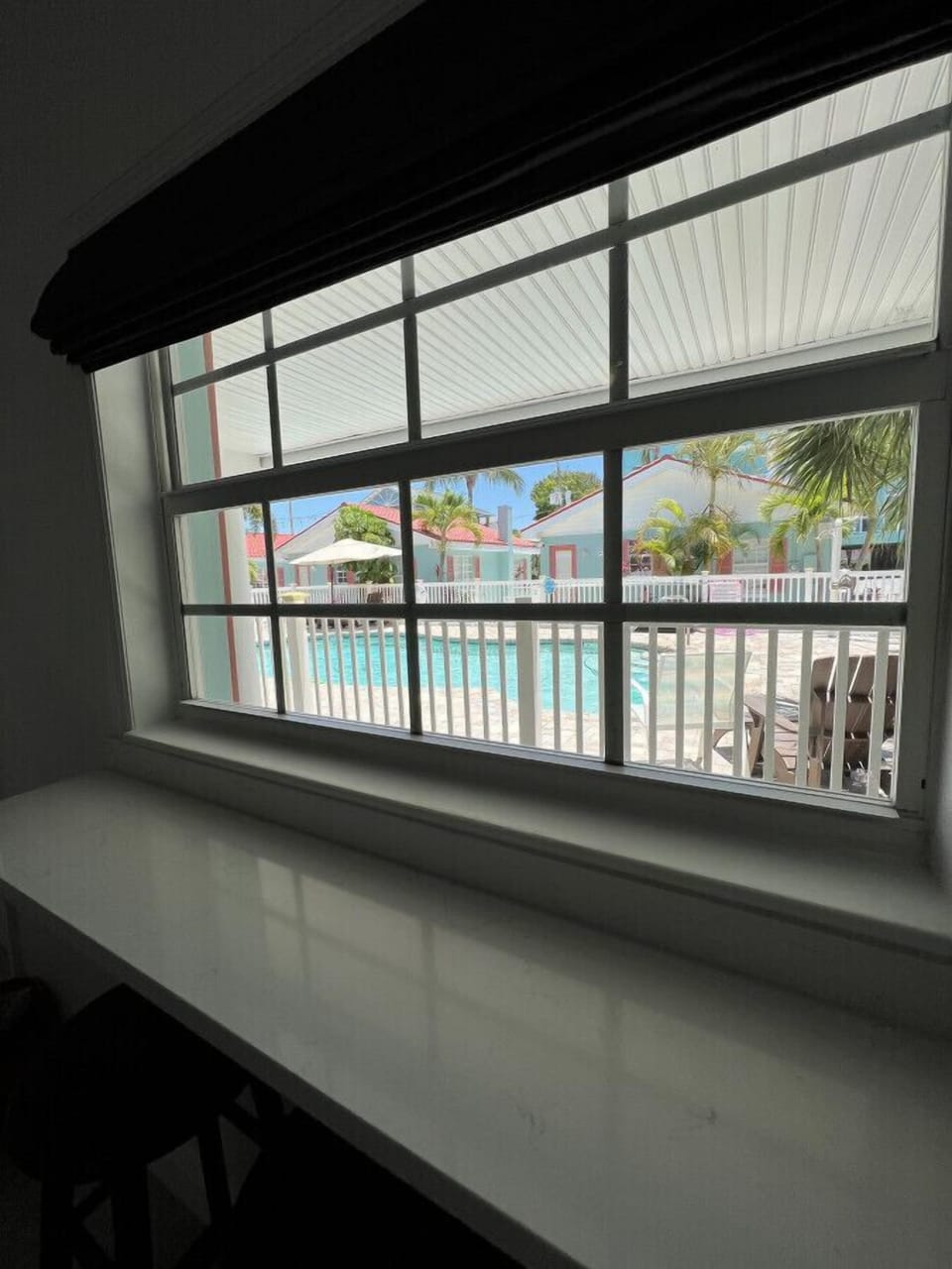 Dinning area w/ pool view