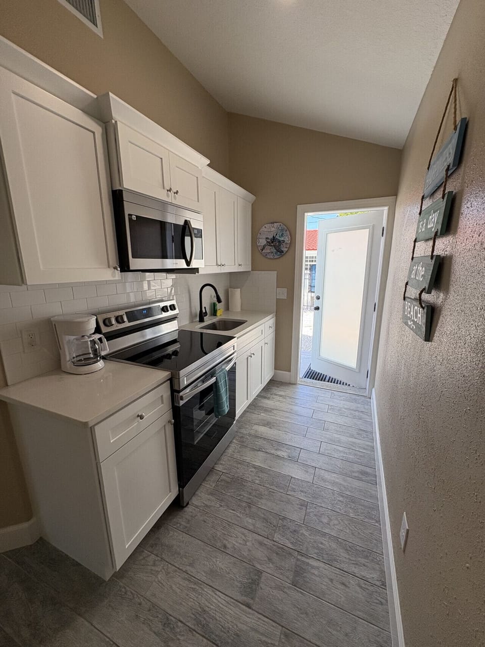 Full-size kitchen