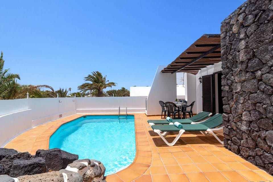 Villa Elena Sol image