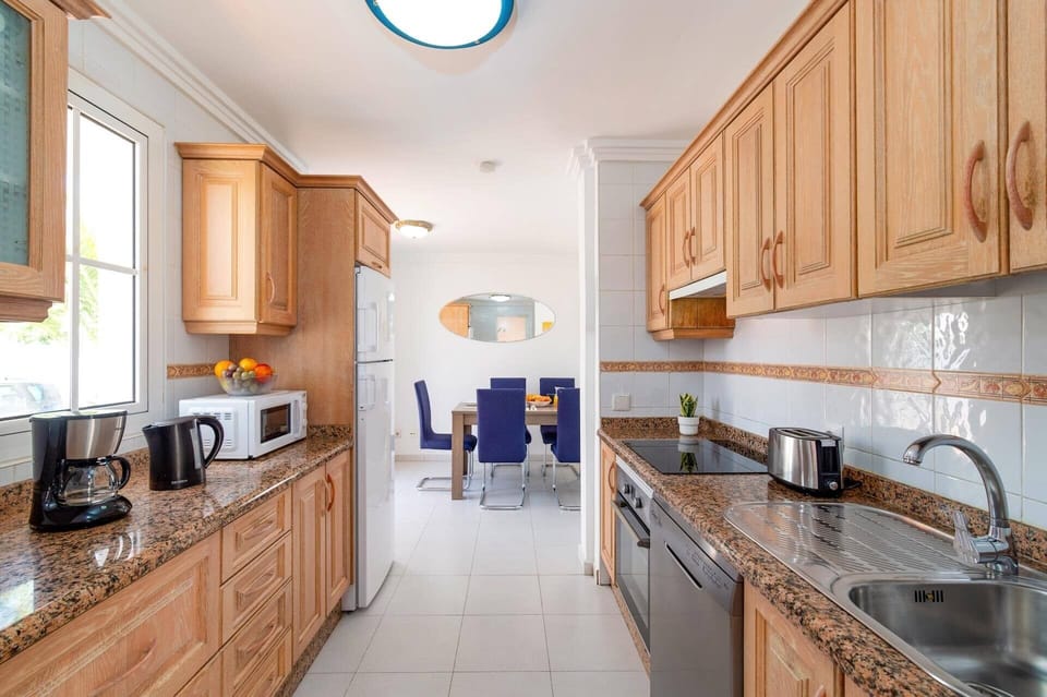 Villa Geria image