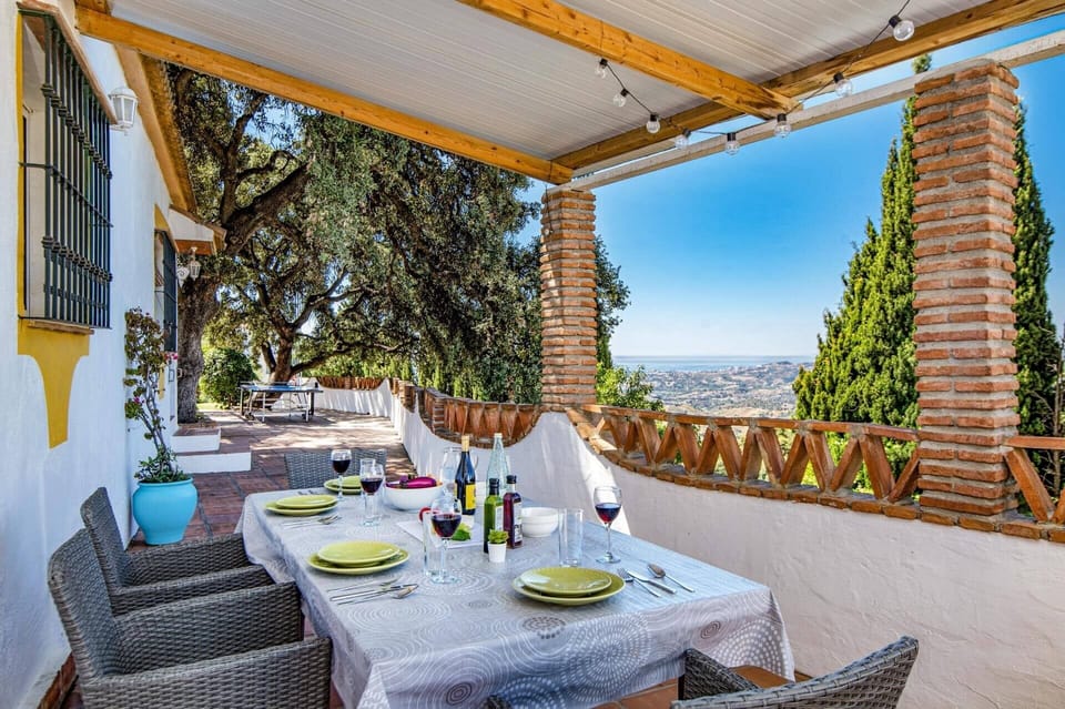 Villa Encinas image