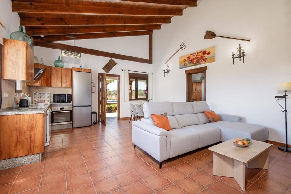Villa Algazara image
