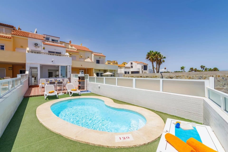 Villa Atlantico image