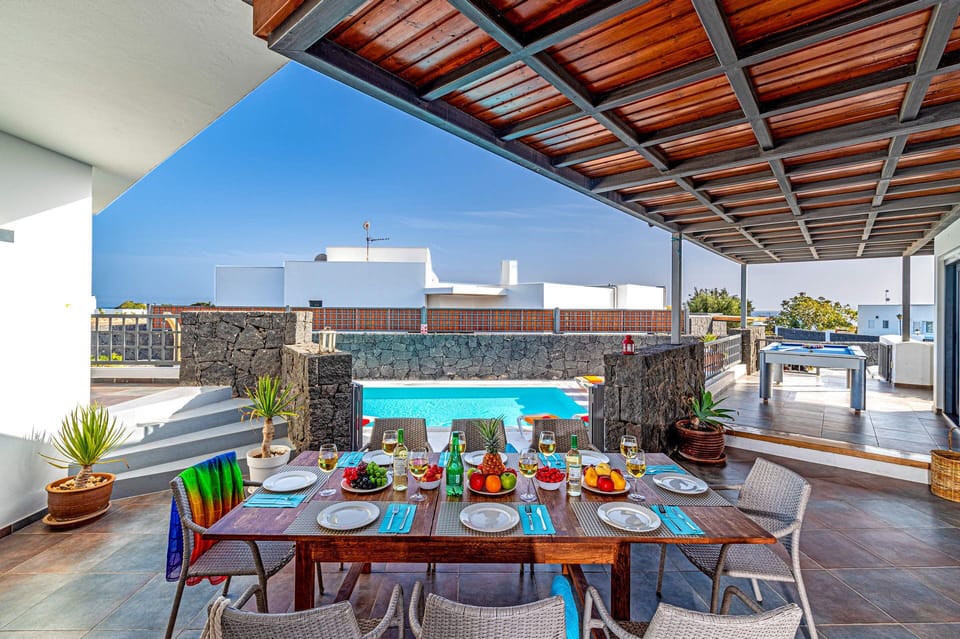Villa Inma Calero image