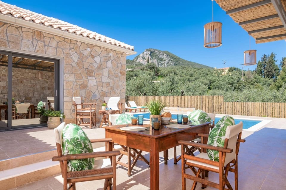 Villa Halakas image