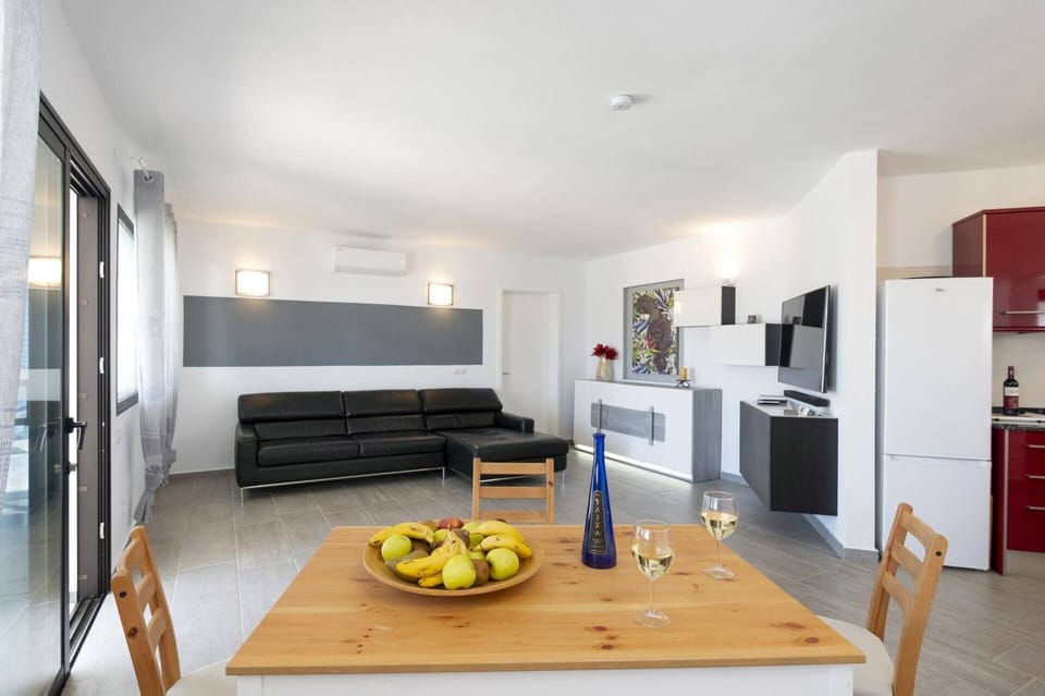Villa Giorgia image