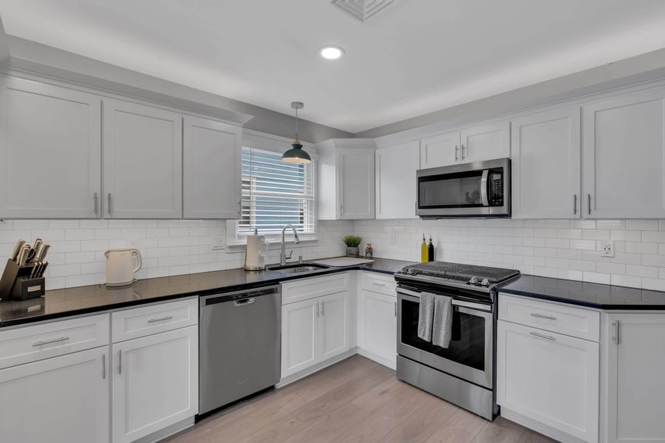 Below and above cabinet lighting!