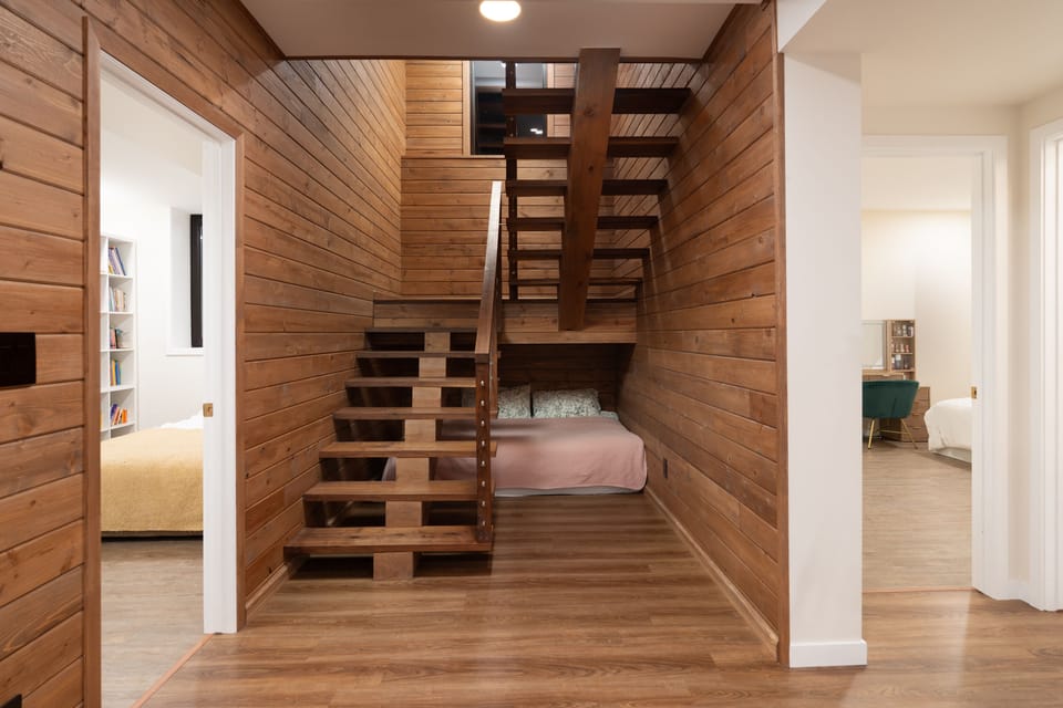 additional kids sleeping area downstairs(full mattress) under the steps