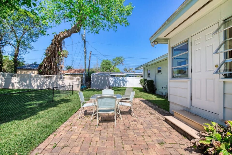 Daytona Beach Oceanfront Beach Vacation Home Airbnb VRBO Pet Friendly